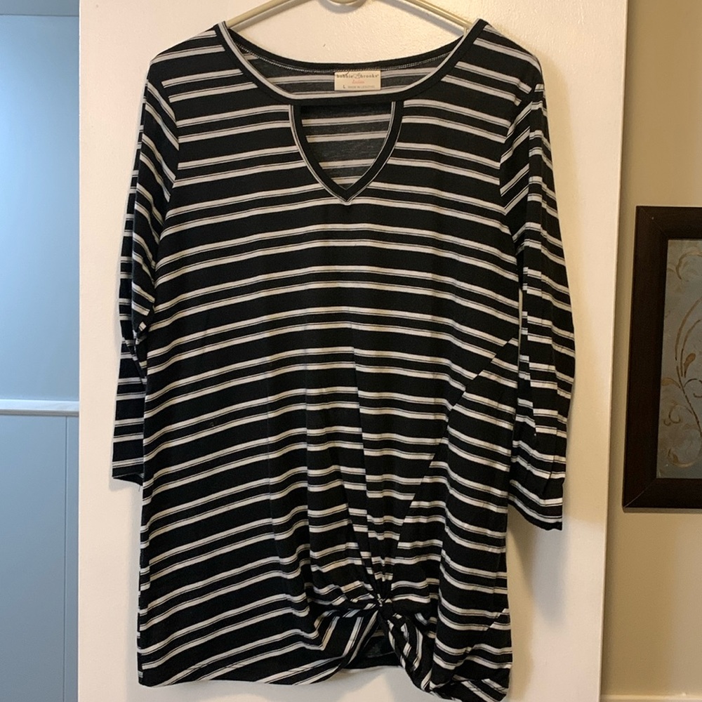 Ladies Bobbie Brooks black/white striped tunic, size large